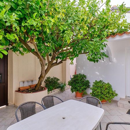 Apartments Antonella Вели-Лошинь Экстерьер фото