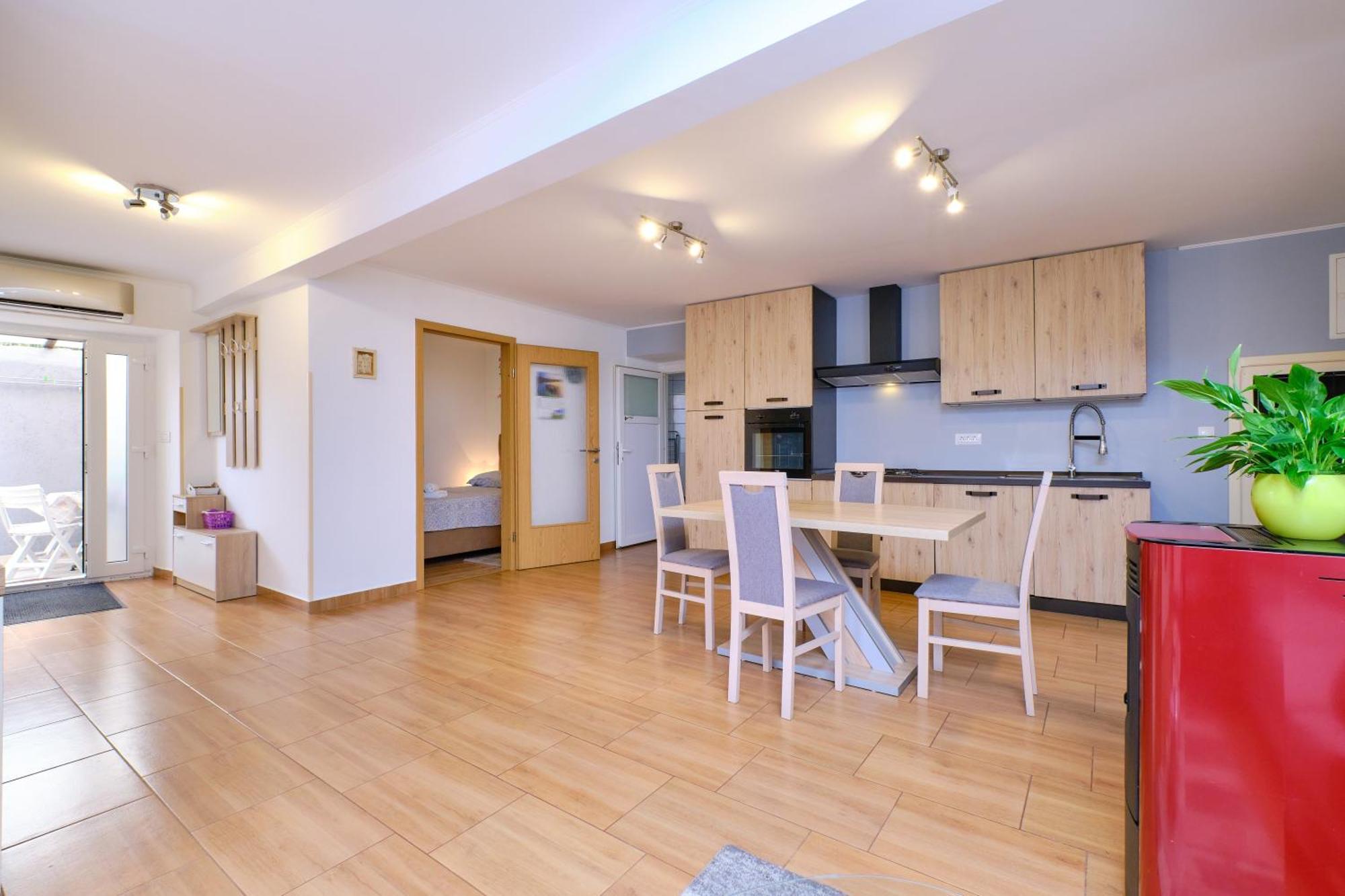 Apartments Antonella Вели-Лошинь Экстерьер фото